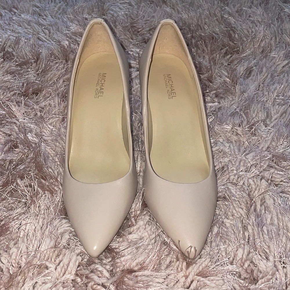 Michael Kors Pumps